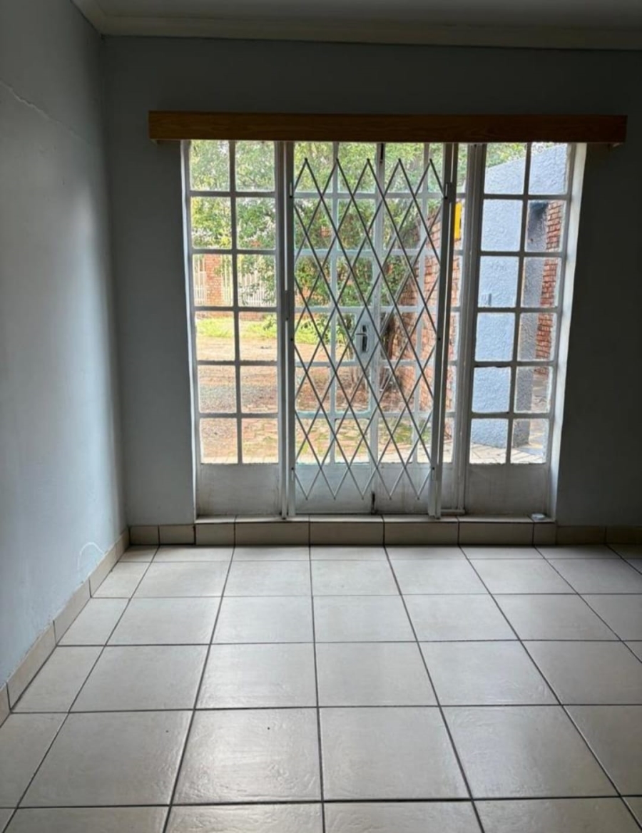 5 Bedroom Property for Sale in Carters Glen Northern Cape